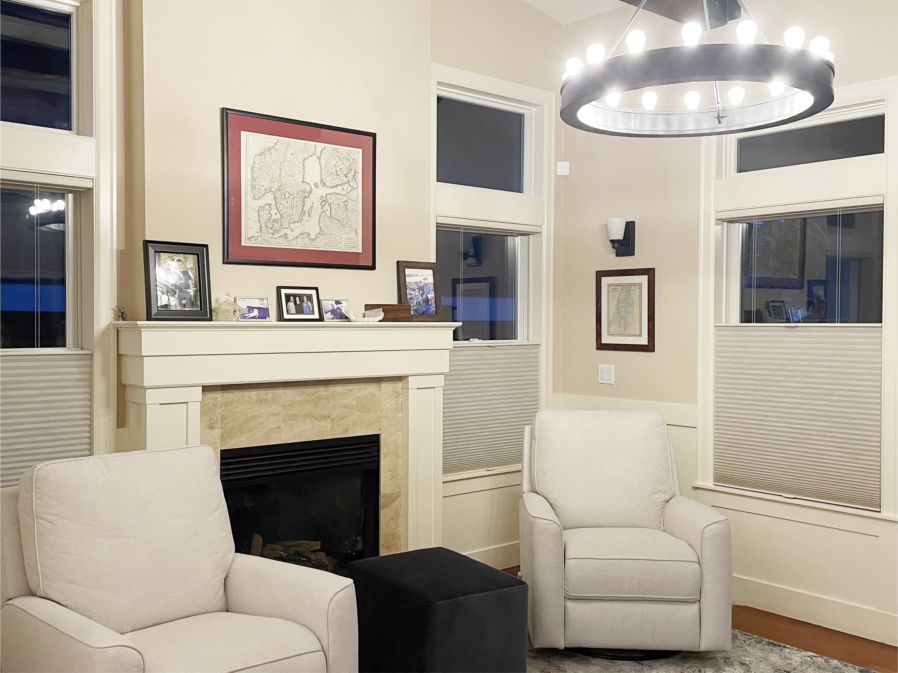 Top-down bottom-up honeycomb shades in a Kirkland living room